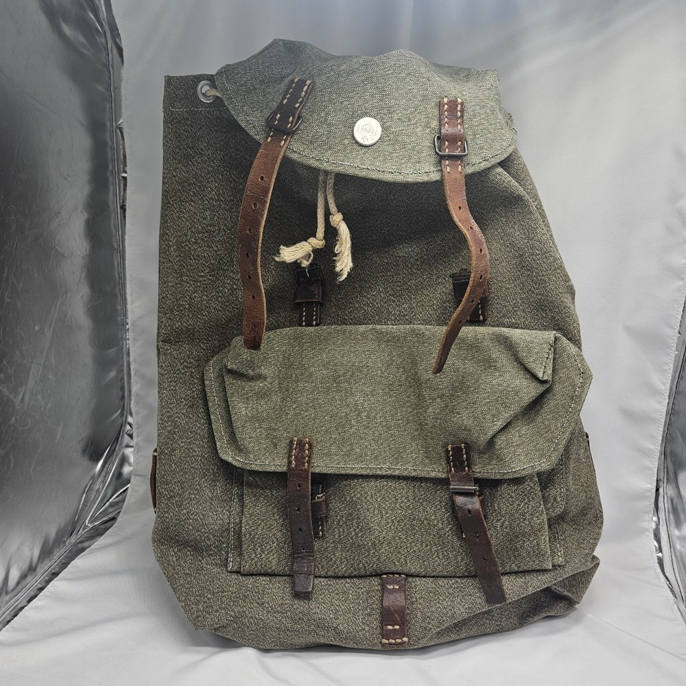 Vintage Swiss Army Military Backpack Rucksack‎ Canvas Leather Salt & Pepper 1968